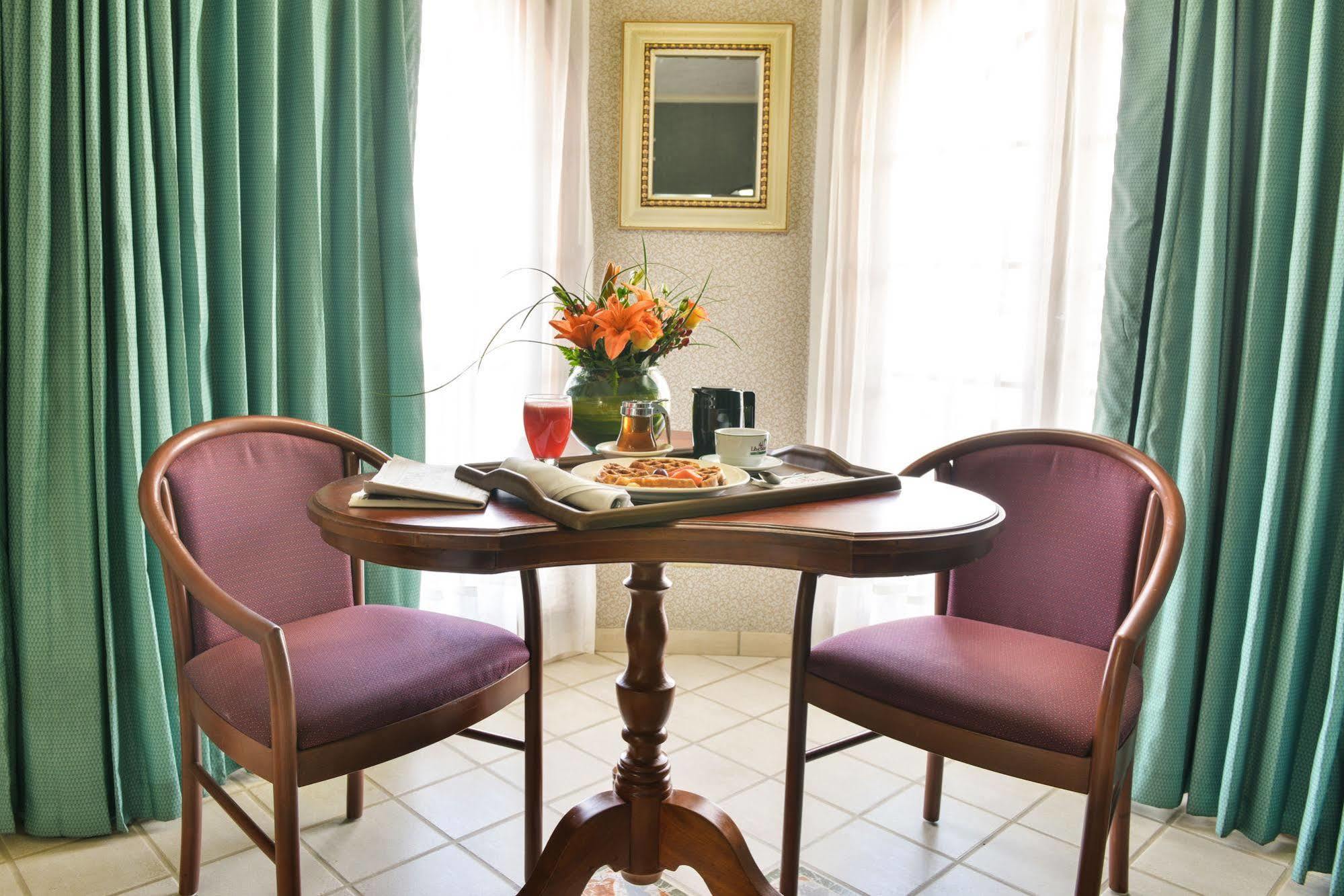 Hotel Plaza Del Libertador テグシガルパ エクステリア 写真