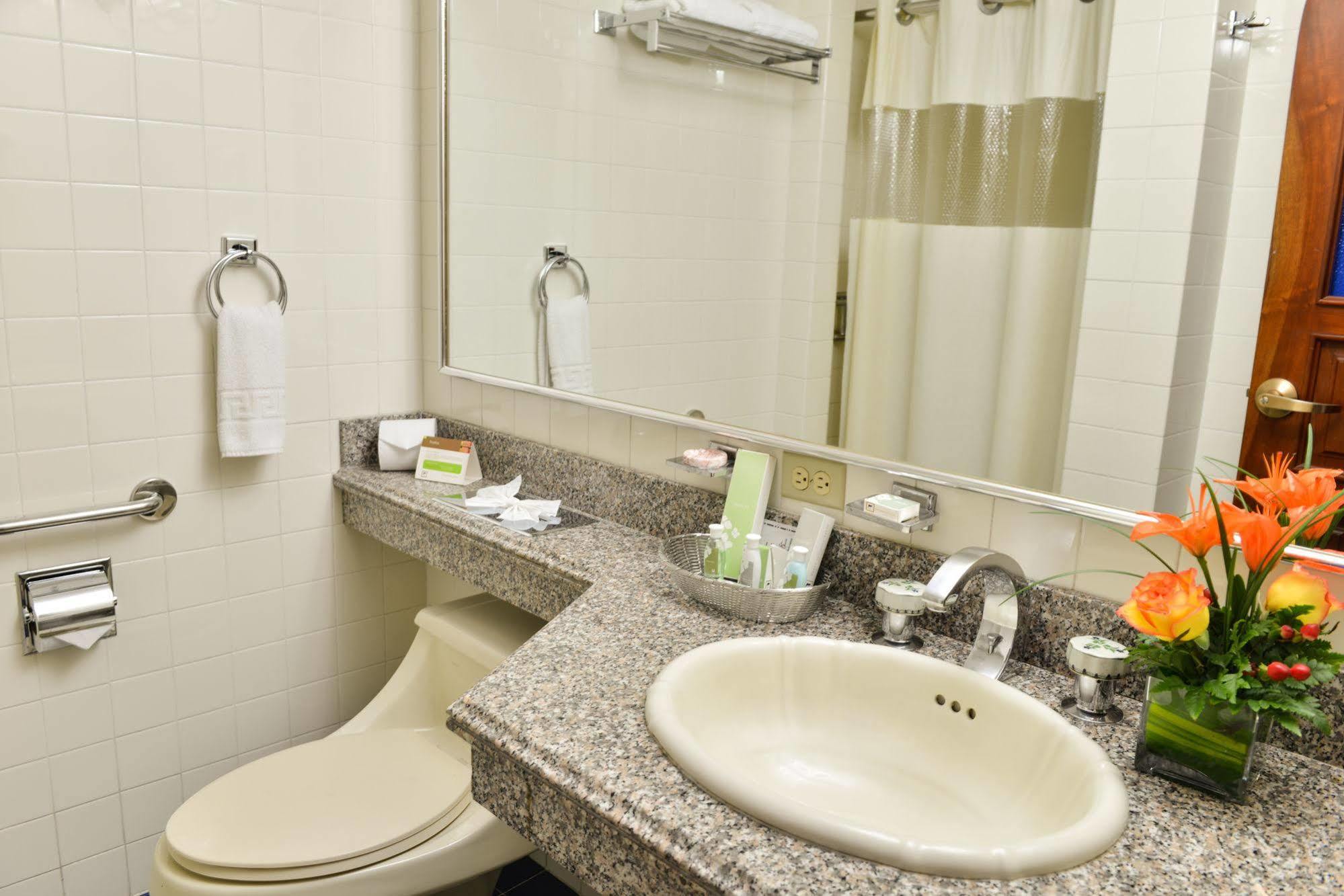 Hotel Plaza Del Libertador テグシガルパ エクステリア 写真